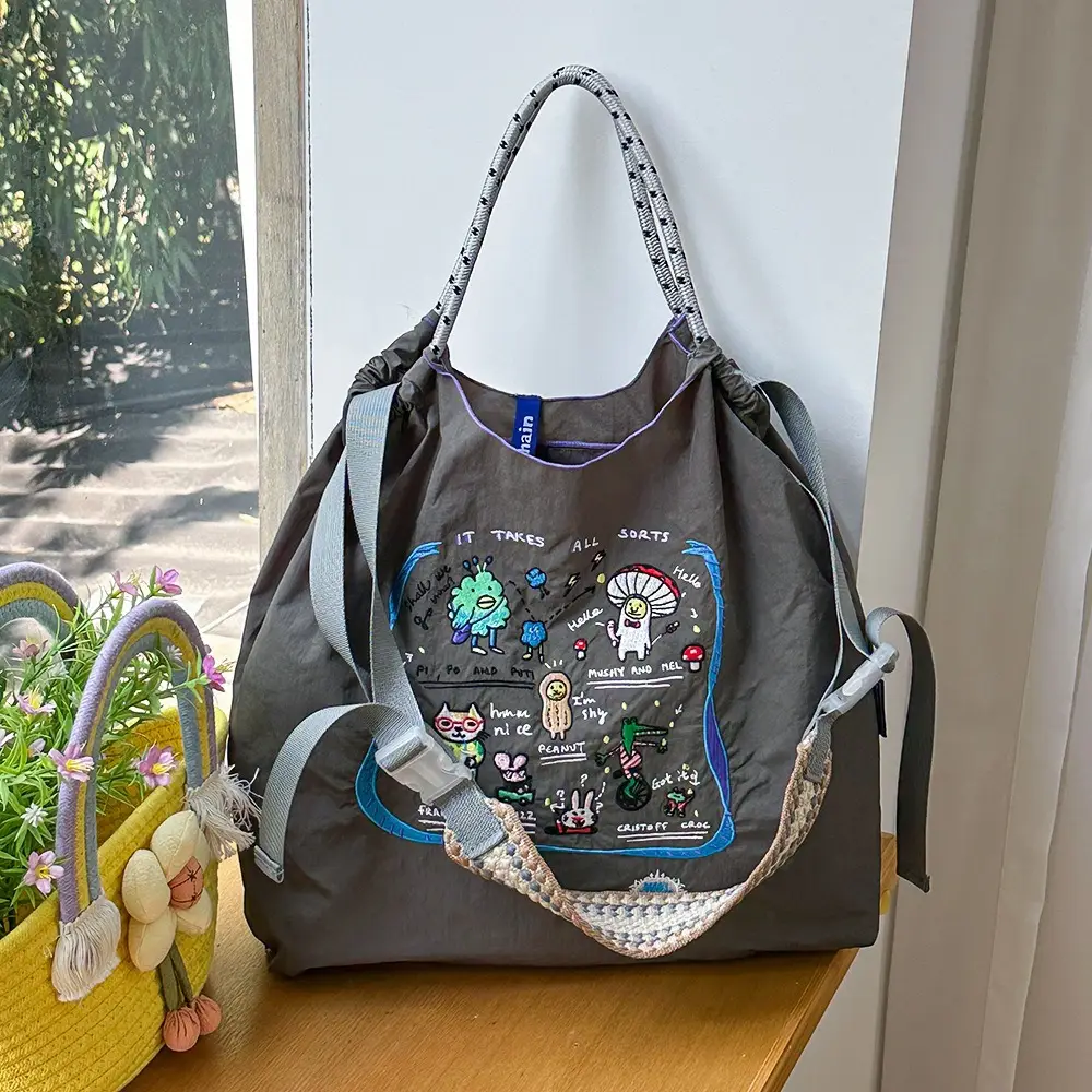 Japanese Niche Embroidered Green Shopping Bag with Cartoon Design - Image 12