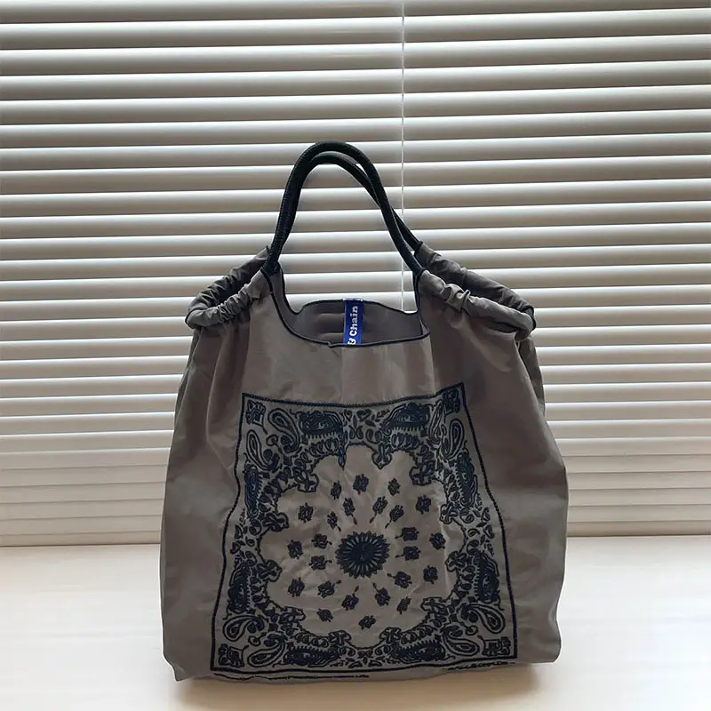 Japanese Niche Embroidered Green Shopping Bag with Cartoon Design - Image 59