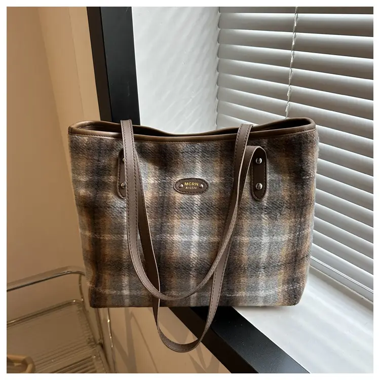Plaid Shoulder Bag Women 2023 New Style — feature 17