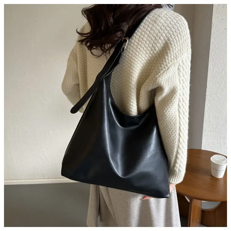 Women's Large-Capacity Soft Leather Commuter Tote Bag — feature 20