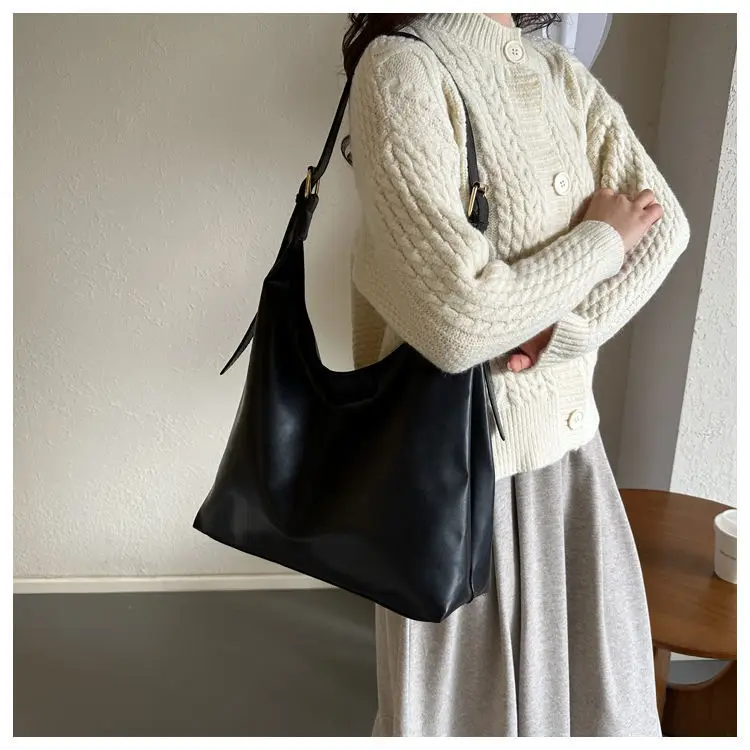 Women's Large-Capacity Soft Leather Commuter Tote Bag — feature 21
