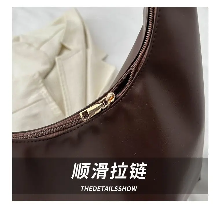 Women's Large-Capacity Soft Leather Commuter Tote Bag — feature 4