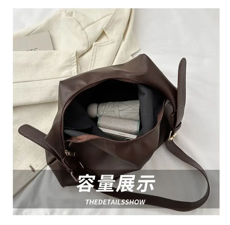 Women's Large-Capacity Soft Leather Commuter Tote Bag — feature 6