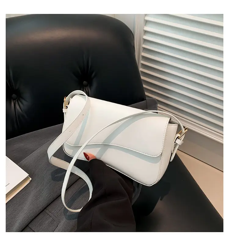White Magnetic Buckle Shoulder Bag for Women - Image 2