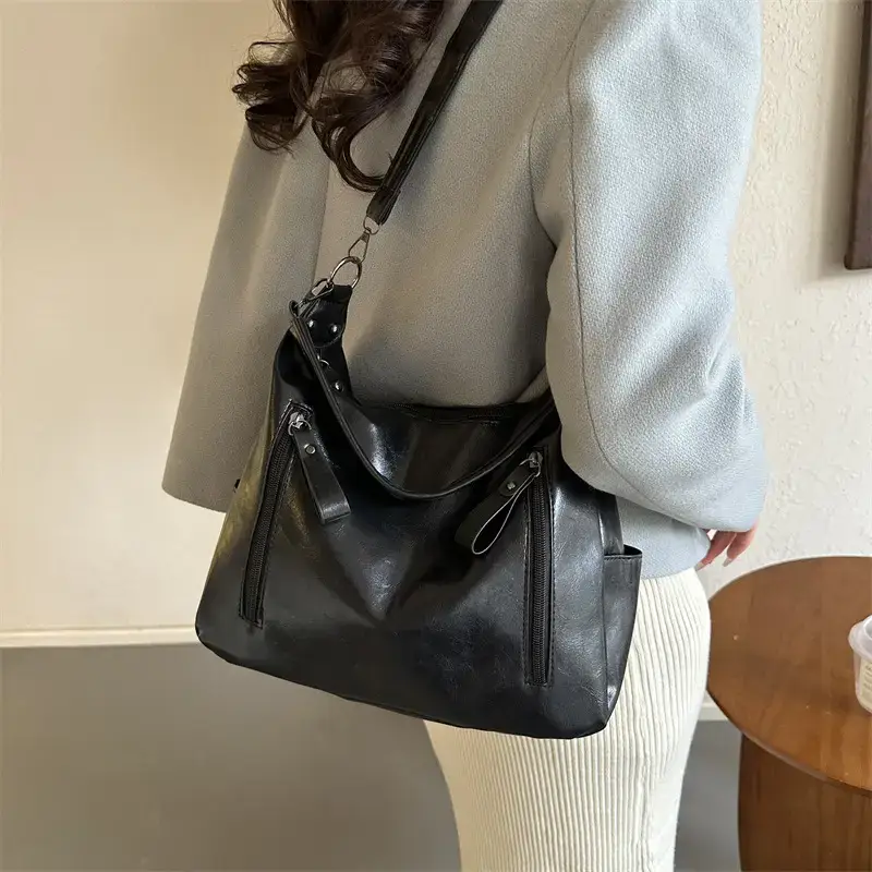 2023 Winter Women's Large Capacity Casual Shoulder Tote - Image 5