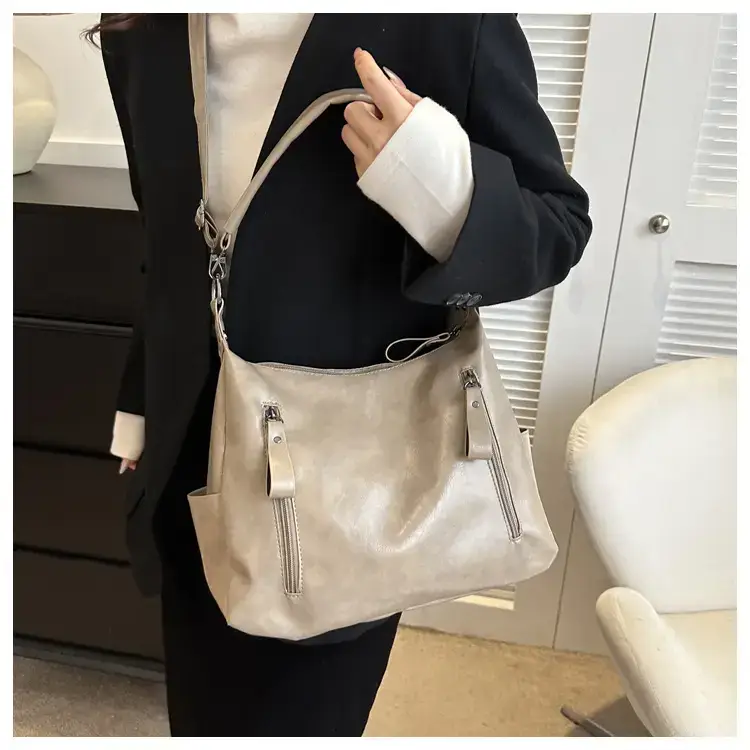 2023 Winter Women's Large Capacity Casual Shoulder Tote — feature 12