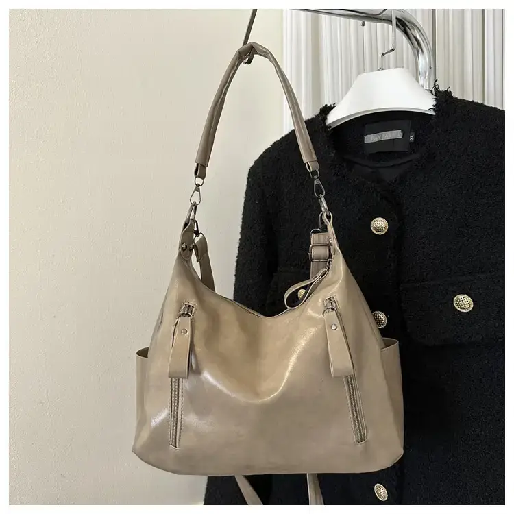 2023 Winter Women's Large Capacity Casual Shoulder Tote — feature 15