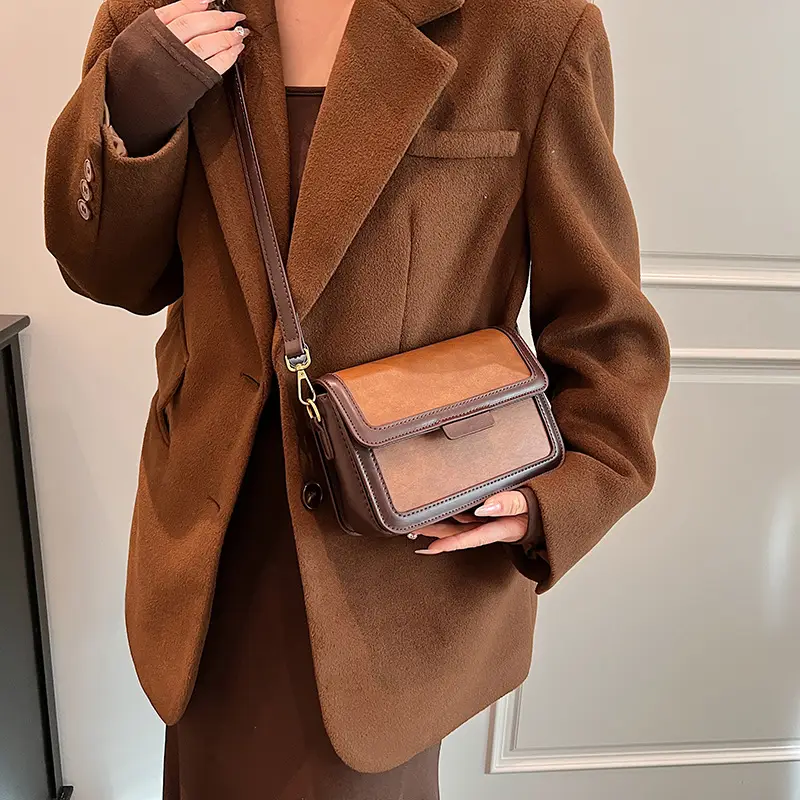 Women's Brown Leather Crossbody Bag 2026 - Image 5