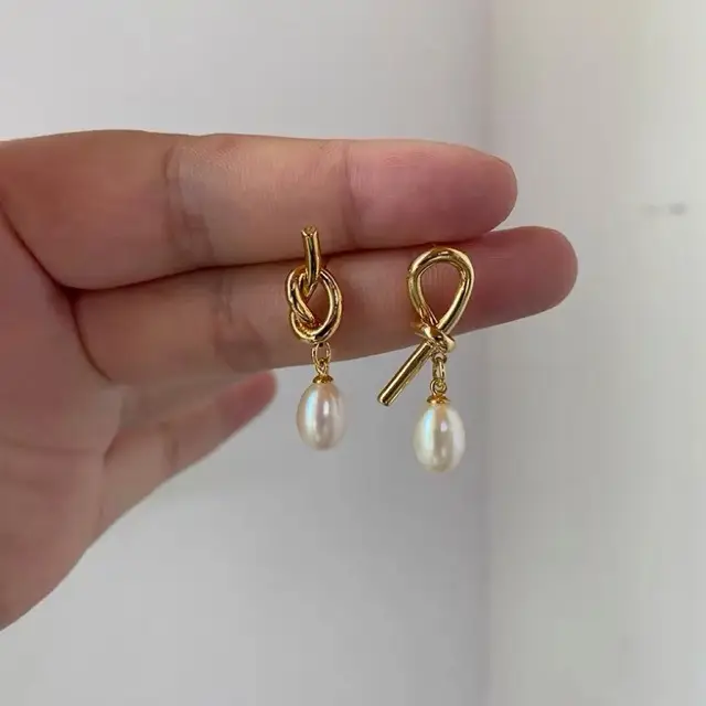 Women Pearl Earrings Autumn Winter Silver Adjustable