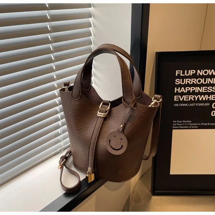 Brown Leather Crossbody Bag Large Capacity Vintage Feel — feature 22