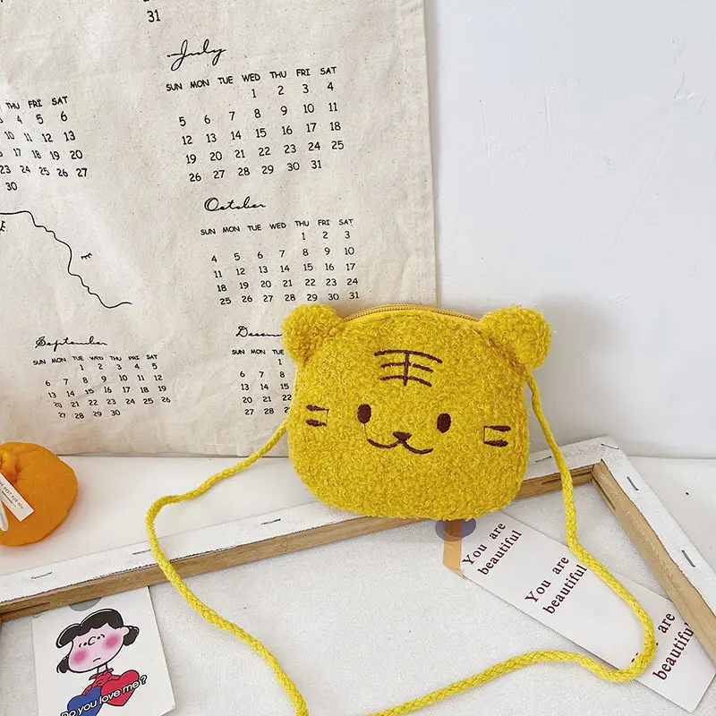 Cute Bear Coin Purse for Boys Girls Crossbody Bag — feature 3