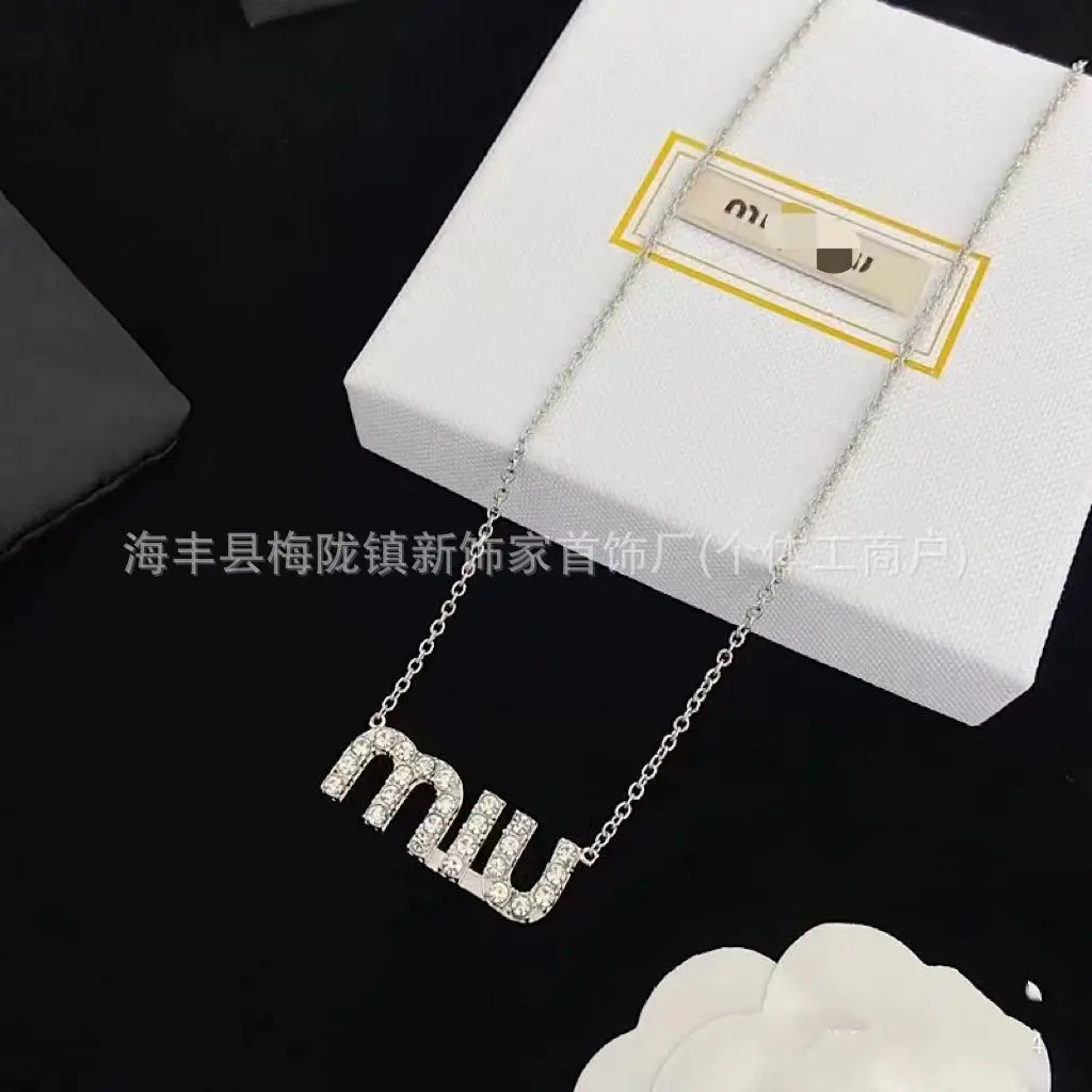 Pearl Bow Necklace Bracelet Set for Women - Image 4