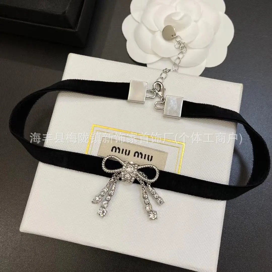 Pearl Bow Necklace Bracelet Set for Women - Image 5