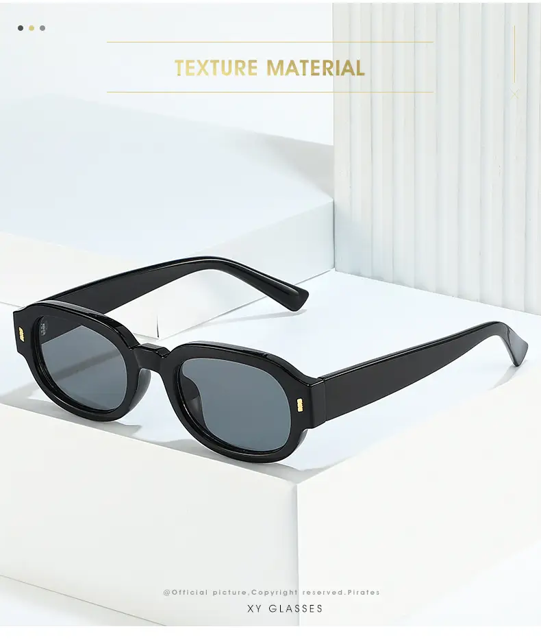 Turtle Print Sunglasses Wide Mirror Frame Pink β feature 2