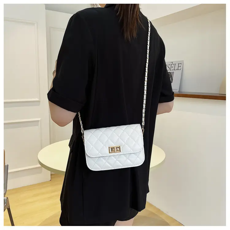 Black Quilted Korean Style Shoulder Bag Set 2023 — feature 16