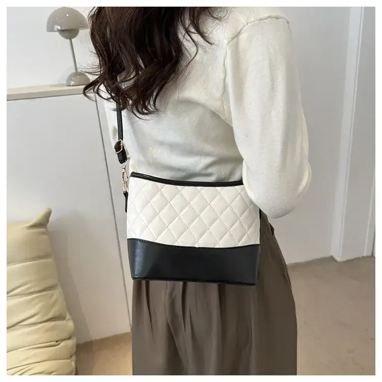 Women's White Brown Quilted Shoulder Bag 2022 — feature 13