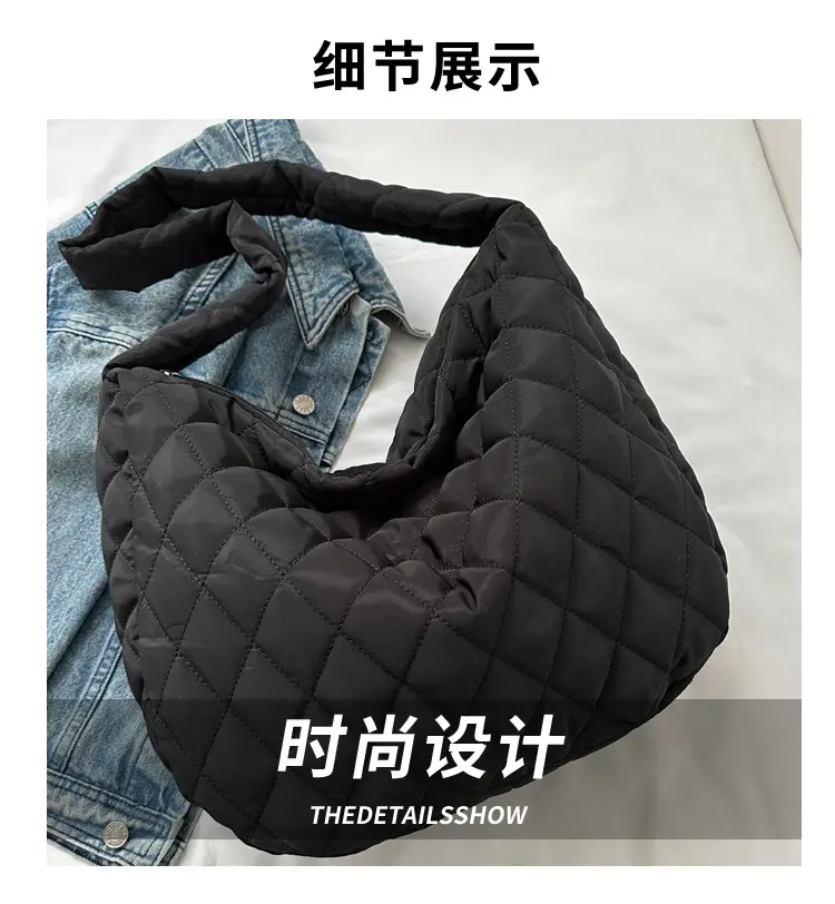 White Quilted Shoulder Bag for Women 2023 Winter — feature 2