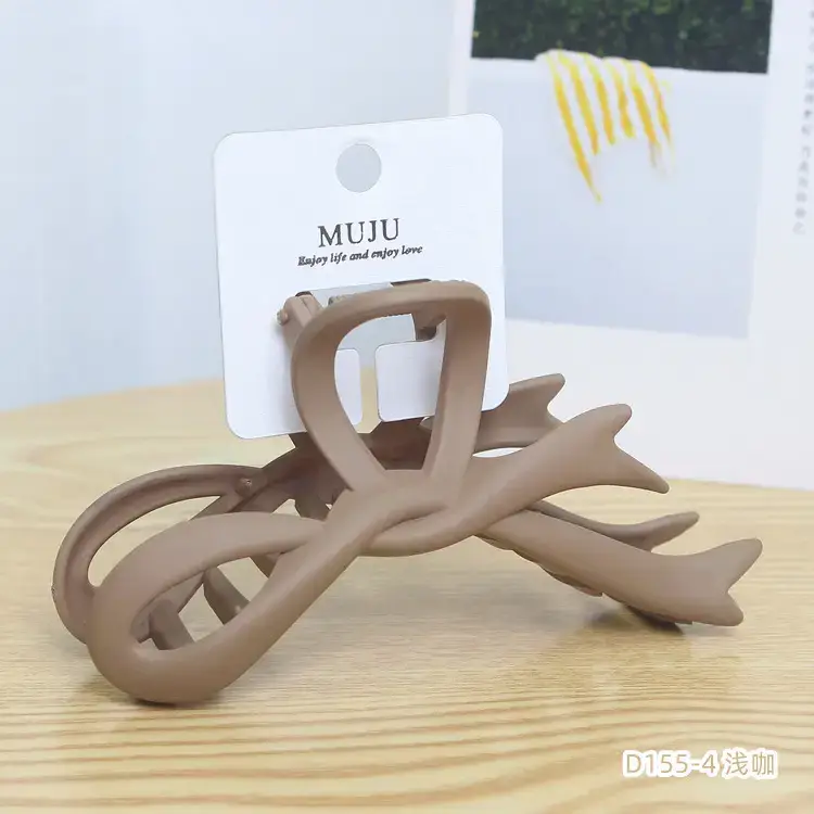 Maillard Style Hair Clip Large Bow Frosted Spray Paint Grab Clip High-End Back Head Shark Clip - Image 4