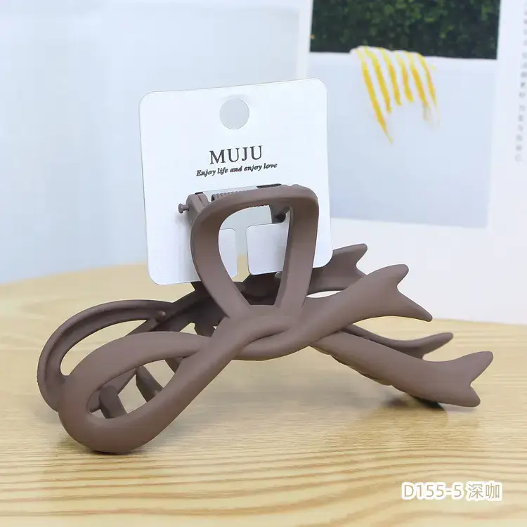 Maillard Style Hair Clip Large Bow Frosted Spray Paint Grab Clip High-End Back Head Shark Clip - Image 5