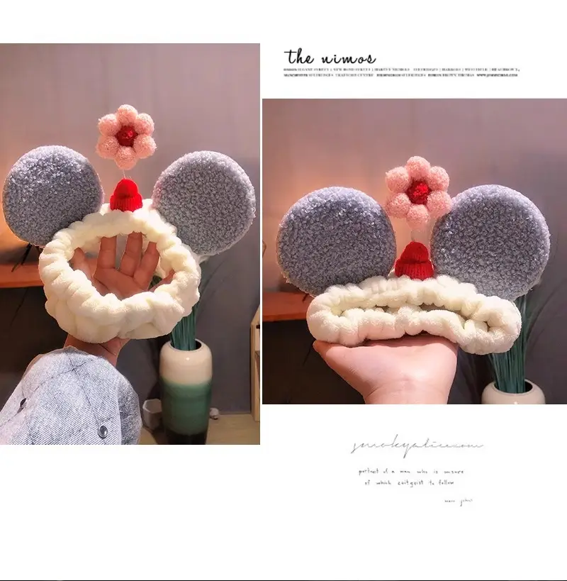 Mickey Ears Hair Wash Band Red White Female — feature 7