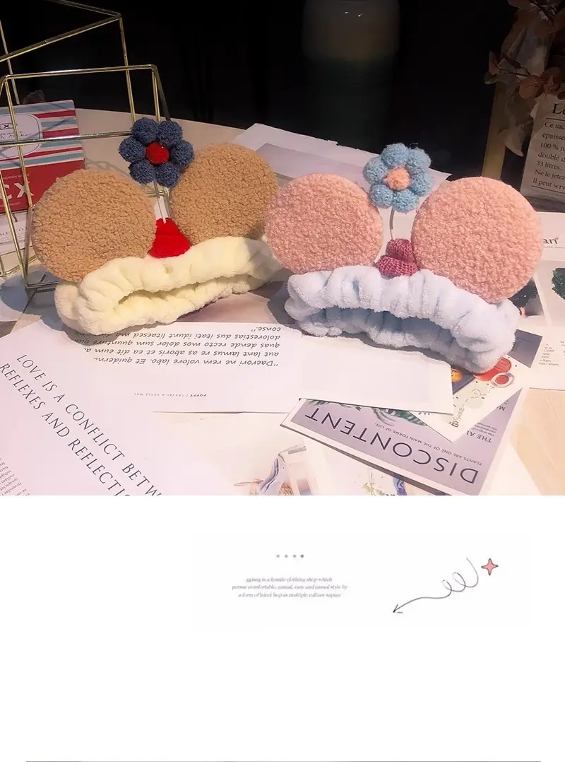 Mickey Ears Hair Wash Band Red White Female — feature 8