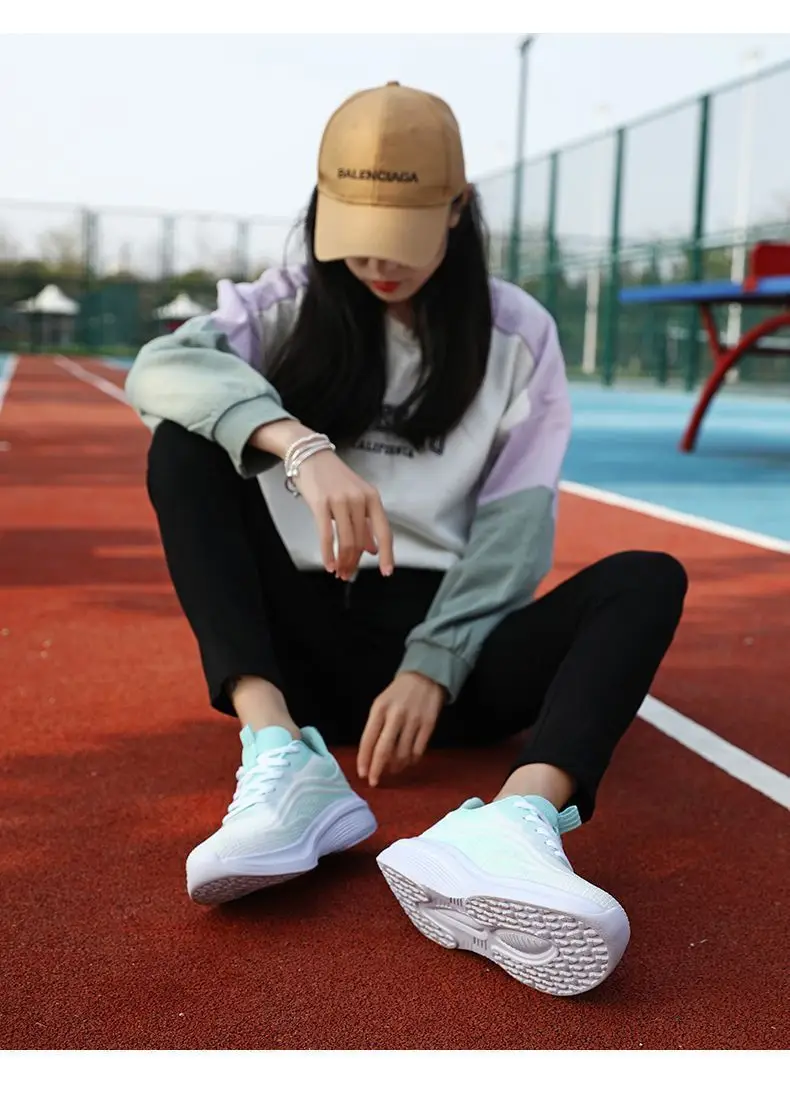2025 Ultra-Light Running Shoes Women Mint Green Mesh โ feature 25