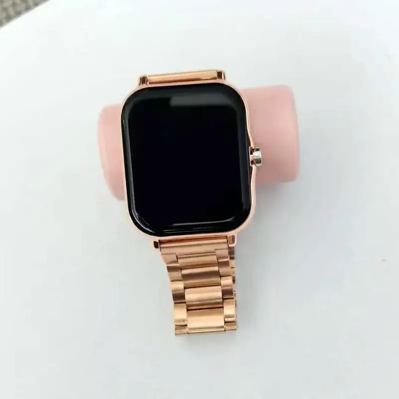 Y13 Smart Watch with Gold Bracelet & Bluetooth Connectivity - Image 17