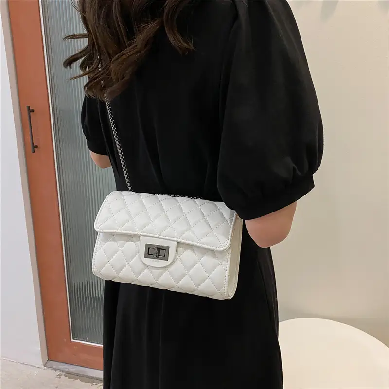 Women's Black Diamond Chain Crossbody Bag 2023 - Image 6