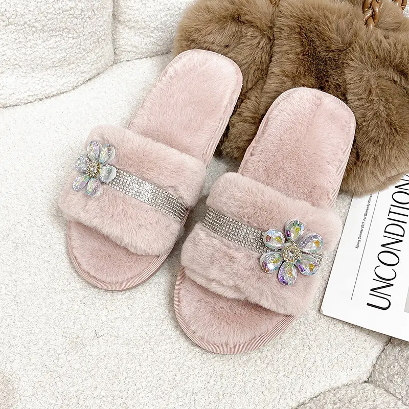 New foreign trade cross-border plush slippers women's fashion bright diamond flower fluff slippers indoor home cotton slippers — feature 4