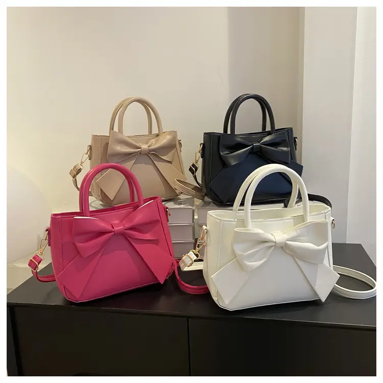Women's White Bow Shoulder Bag 2024 — feature 16