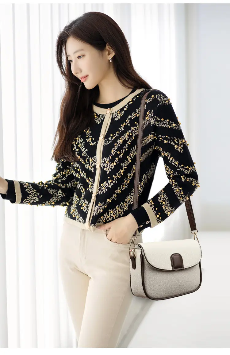 Women's Black Crossbody Phone Bag with Shoulder Strap — feature 11