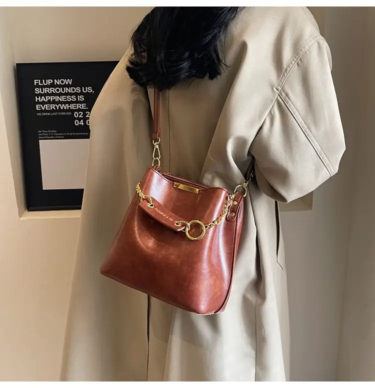Women's Brown Crossbody Bag with Gold Chain & Leather Strap — feature 24
