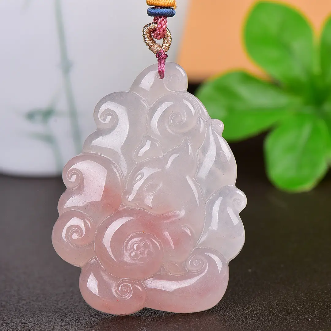 Exquisite Gold Silk Jade Nine-Tail Fox Pendant - Image 2