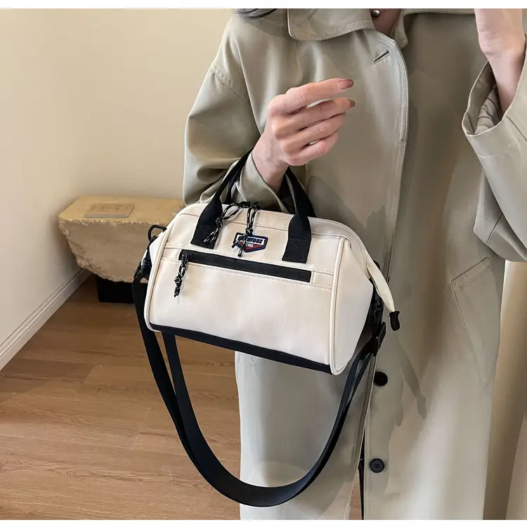 Korean Style Women's Beige Shoulder Bag 2023 — feature 16