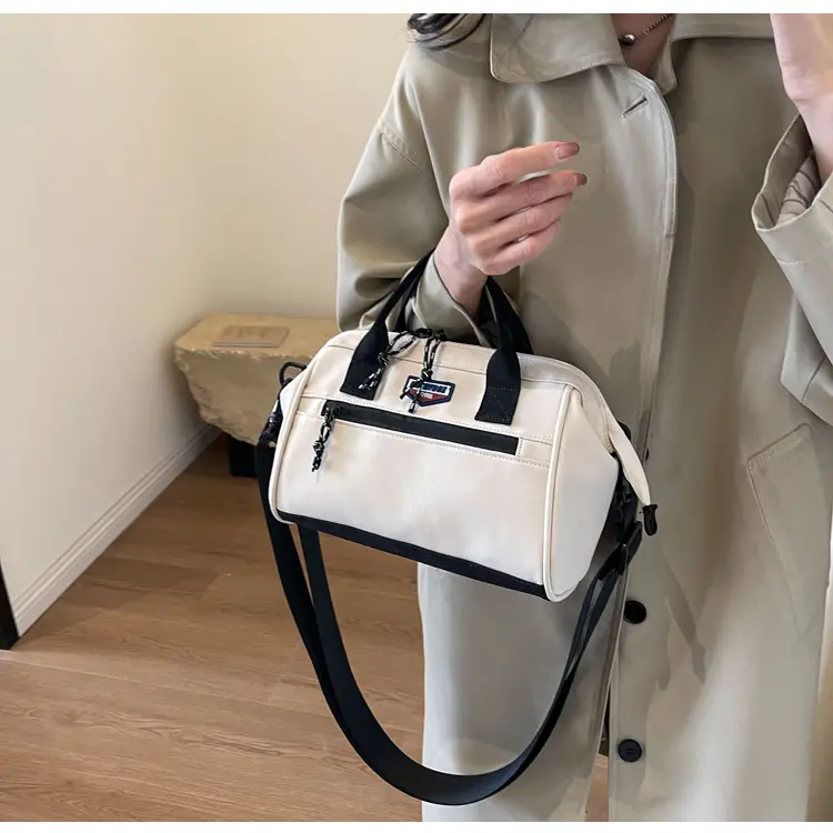 Korean Style Women's Beige Shoulder Bag 2023 — feature 17