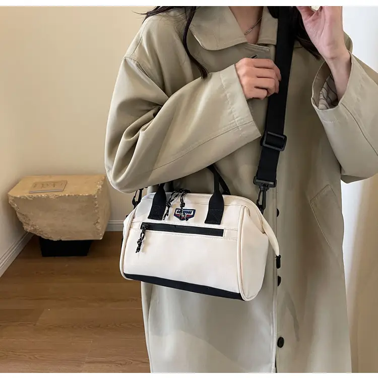 Korean Style Women's Beige Shoulder Bag 2023 — feature 19