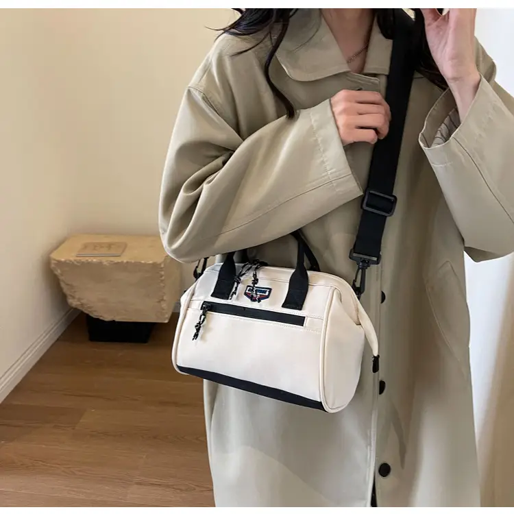Korean Style Women's Beige Shoulder Bag 2023 — feature 20