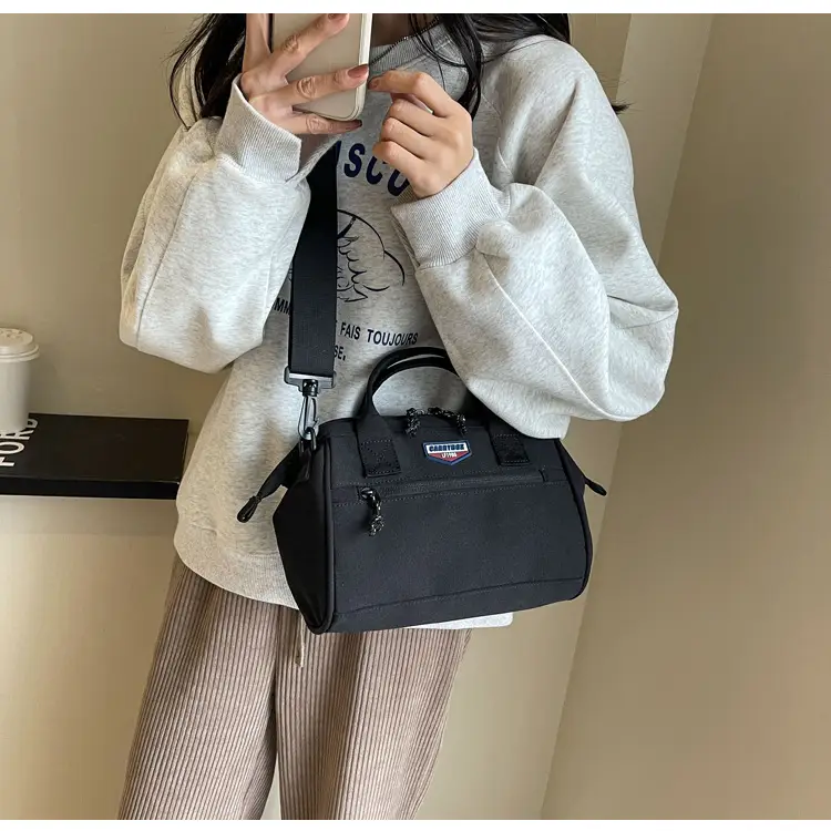 Korean Style Women's Beige Shoulder Bag 2023 — feature 27