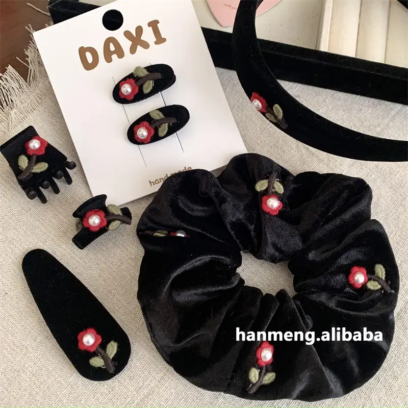 Black Velvet Pearl Hairpins for Women