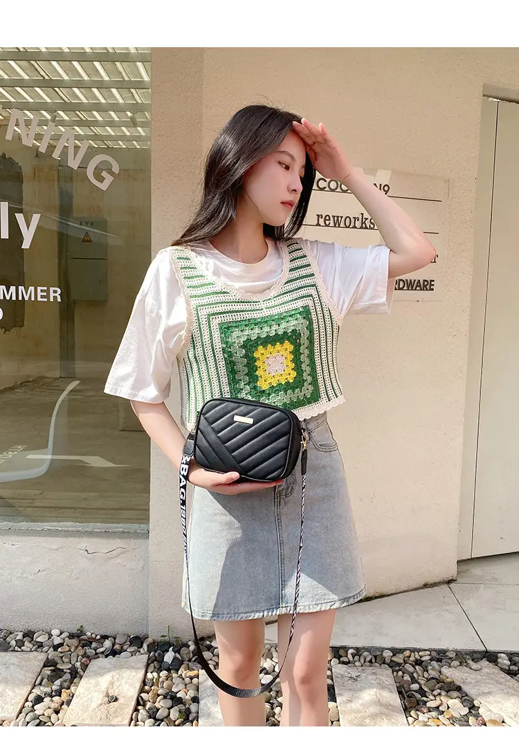 White Quilted Crossbody Bag with Embroidered Design — feature 13