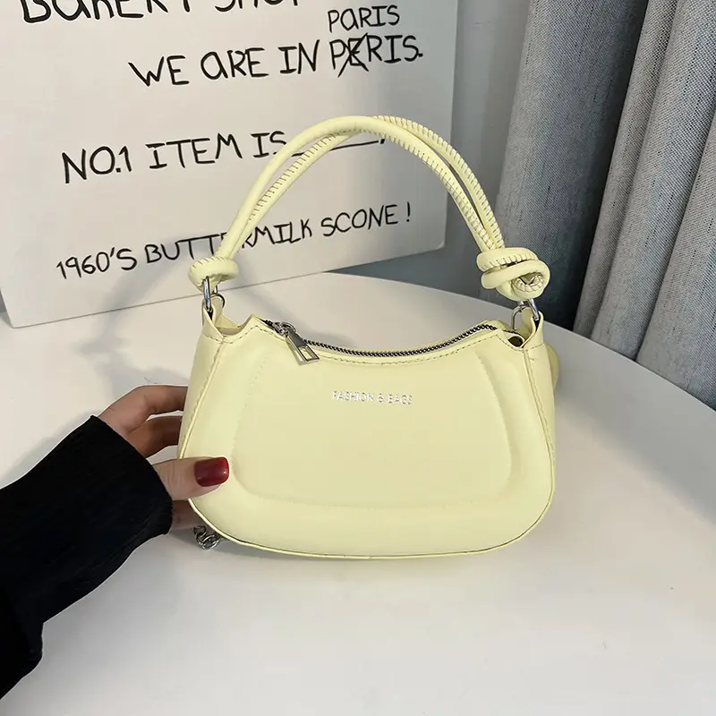 Foreign Trade Retro Chain Bag Cross Border Printed Letter Handbag - Image 3