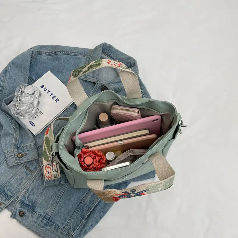 Lightweight Crossbody Bag for Women Canvas Student Commuter Bag — feature 4