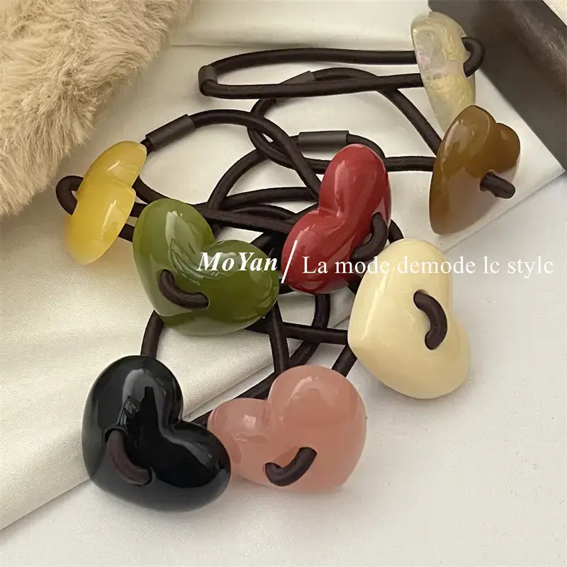 Black Heart-Shaped Korean Hair Band 2023 New Arrival