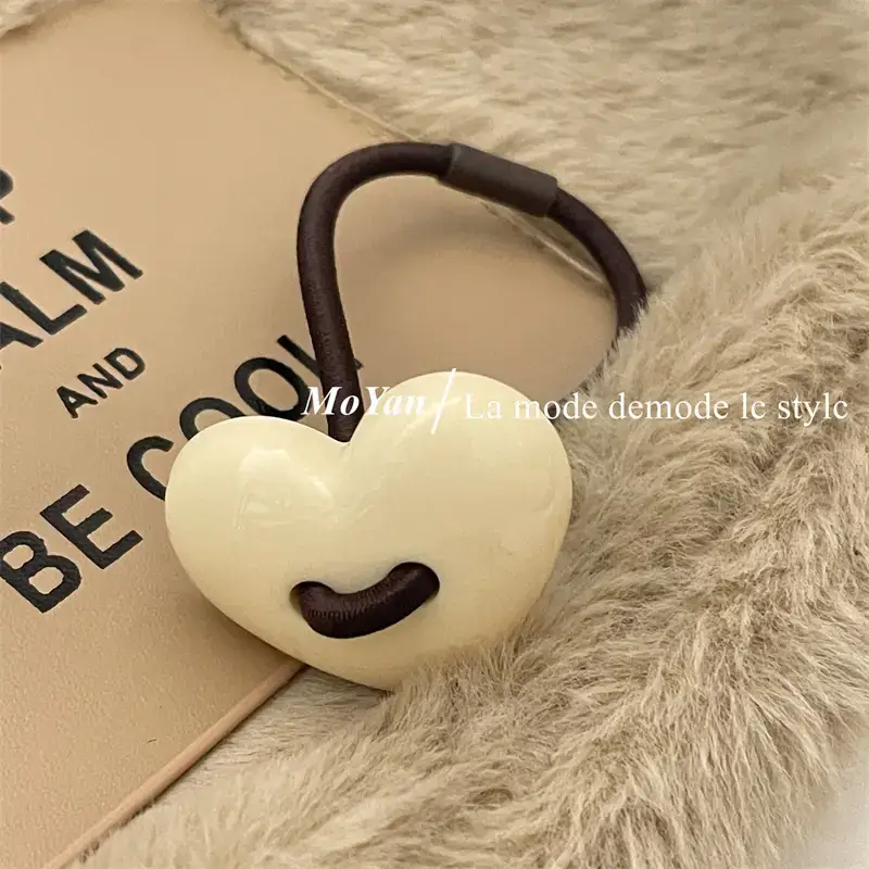 Black Heart-Shaped Korean Hair Band 2023 New Arrival — feature 9