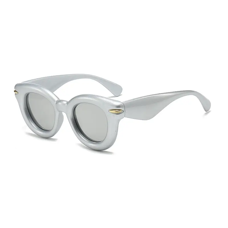 C5 silver frame white Mercury