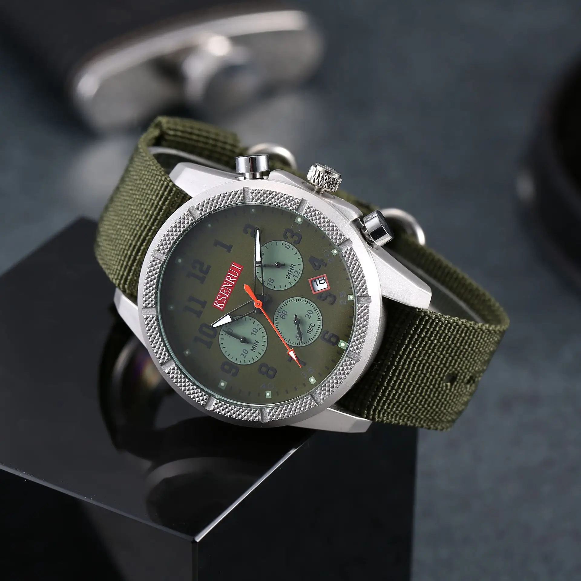 Men's Black Chronograph Quartz Watch with Silicone Band — feature 3