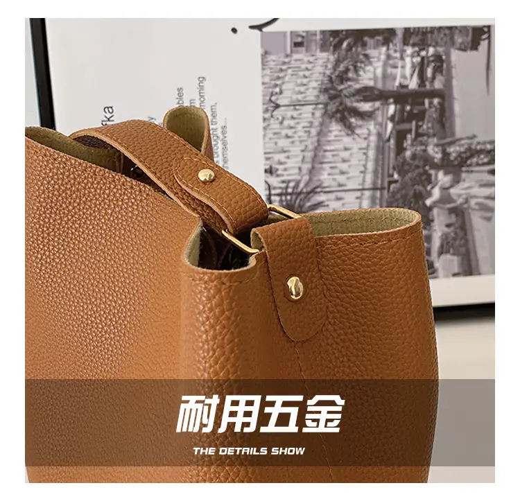 Retro Black Leather Underarm Bag 2023 — feature 5