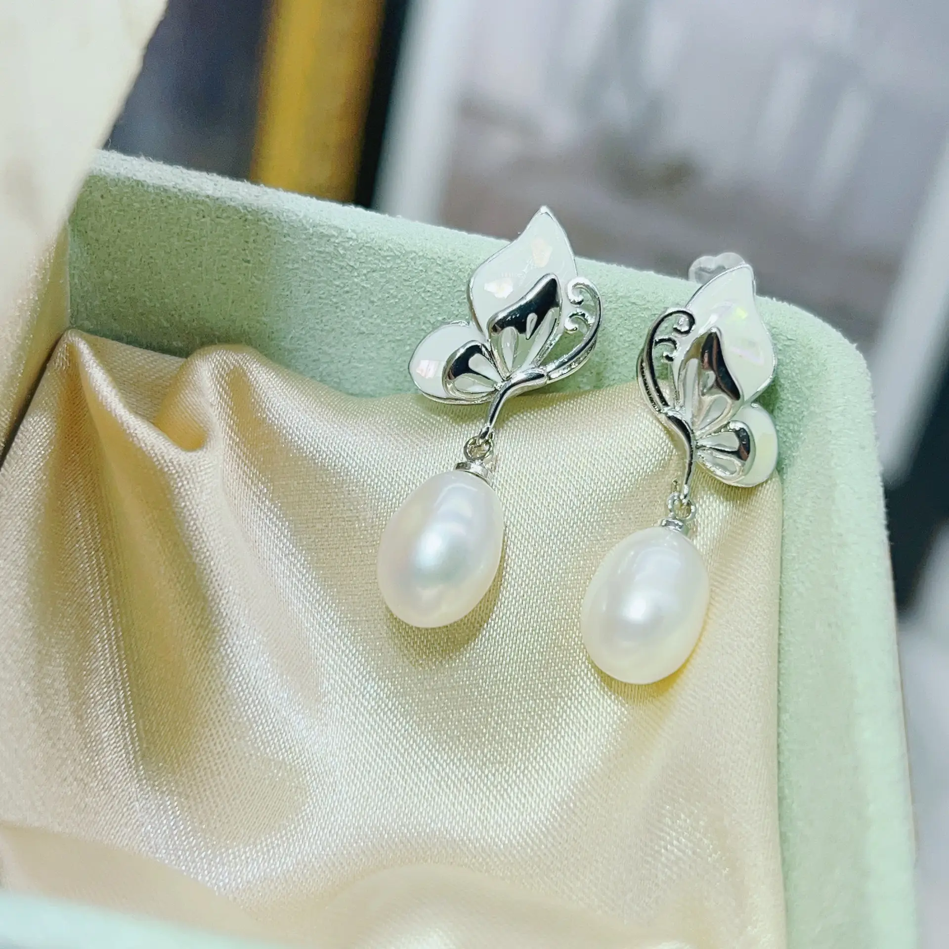 18K Gold Plated Pearl Butterfly Earrings for Women - Image 7