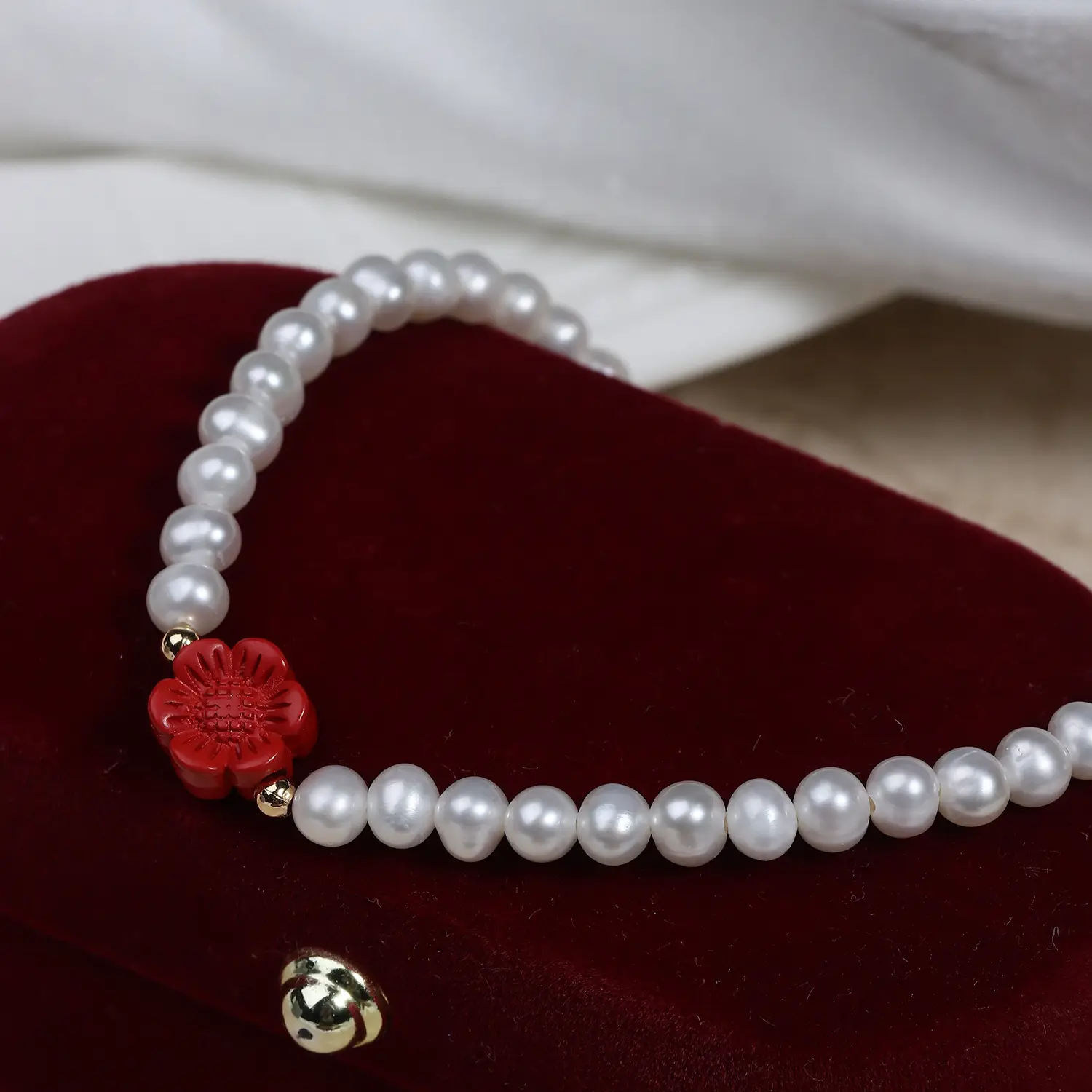 Small Red Flower Pearl Bracelet for Women - Image 5