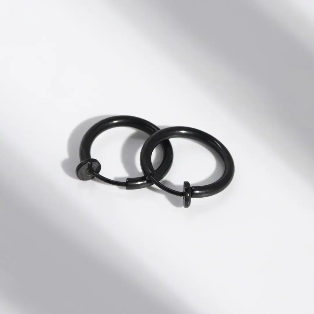 Korean Style Men's Stainless Steel Hoop Simple Earrings Without Pierced Ears, Personalized and Versatile, Fashionable Spring Ear Clip and Ear Wire Hoop